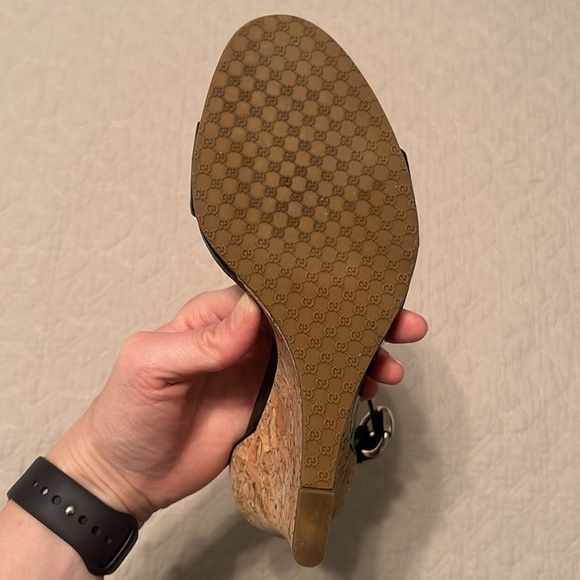 Gucci Cork Wedges, Like New Condition (worn 1x) - Picture 5 of 7